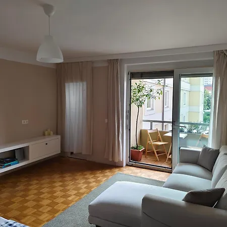 Διαμέρισμα Gruenerbalkon