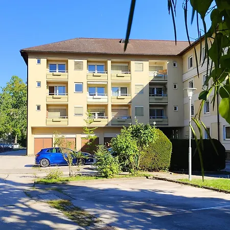 Apartment Gruenerbalkon Klagenfurt am Woerthersee